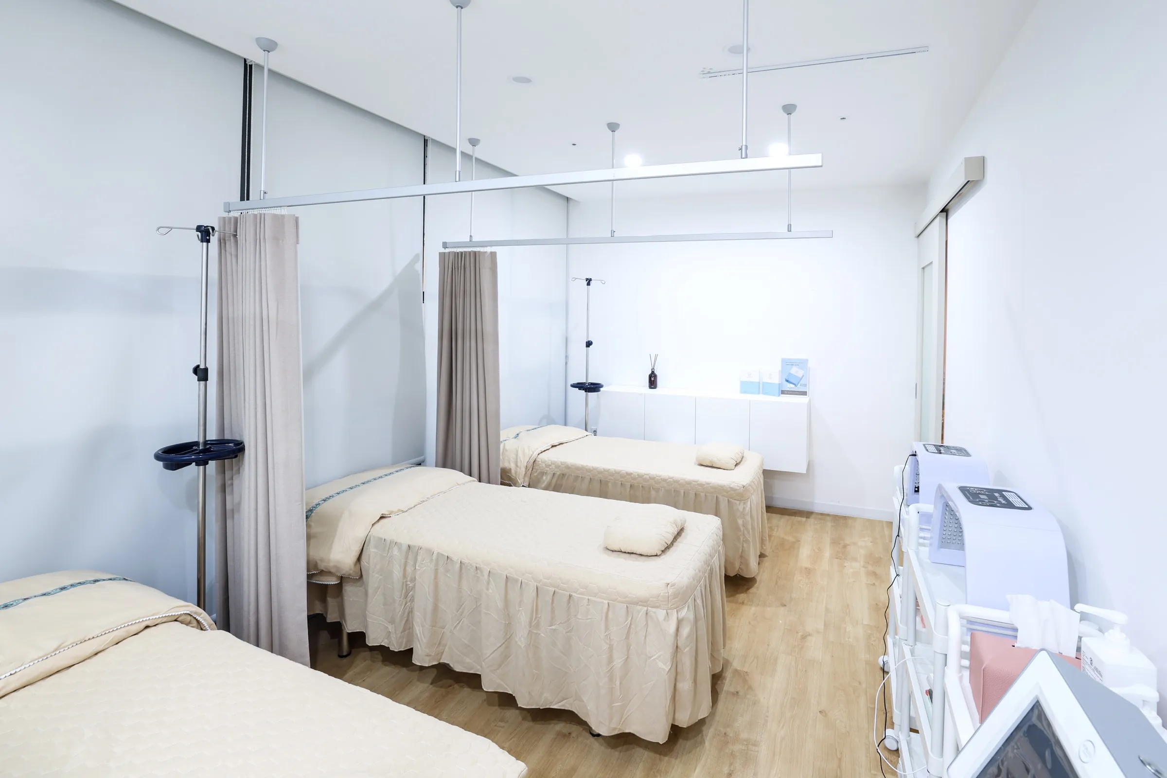 WITH CLINIC Treatment Room